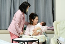 화천군 공공 산후조리원 인기... 산모·신생아 지원사업 호응