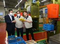 조길형 충주시장, 새한(주) 스마트 시범공장 방문