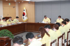 김학동 예천군수, 제9호 태풍 마이삭 북상에 따른 긴급회의 개최