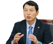 곽도영 강원도의장, 소의 걸음처럼 더욱 우직하고 힘찬 발걸음으로