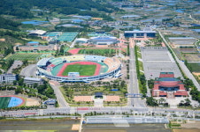 어둠속에서 더욱더 빛난 김천스포츠!