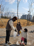 남양주시, 플로깅 모집 첫 날 문의 쇄도..동네마실 플로깅단 전원 선발