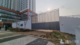 [르포] 남위례역 개통 D-2, 지역상권 기대감 내비쳐...이제야 개통이란 건 말이 되고?