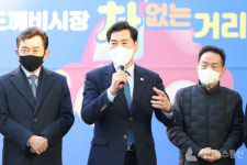 의왕시, 부곡도깨비시장 차 없는 거리 본격 시행