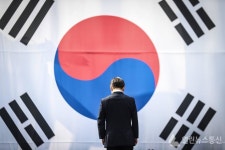 이재명, 학교 청소는 당연히 학생들이? NO!...학생들 동원 않고 전문업체가 학교 청소