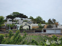 경찰, 文 사저 및 평산마을회관 앞 첫 집회 금지