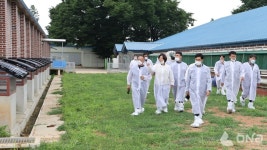 김보라 안성시장, 스마트 무창축사 표준모델 개발 벤치마킹 직접 나서