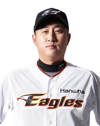 한화이글스, 최원호 퓨처스 감독과 3년 재계약