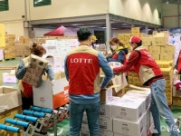 롯데 유통군, 산불 피해 강릉에 생수·컵라면 등 생필품 지원