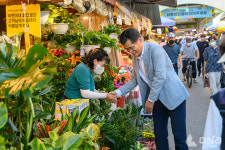 양천구, 전통시장 활성화에 32억 투입… 경쟁력 강화·상권 활성화 주력