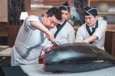 킹더랜드 신입 본부장 이준호의 성대한 취임 파티 공개