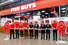 파이브가이즈, 13일 여의도 더현대에 2호점 오픈