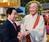 주광덕 시장, 호산 스님 진산식서 봉선사는 천년고찰이자 남양주 최고 보물