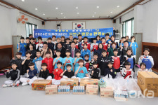 김산 무안군수,  태권도장 방문...전지훈련 선수단 격려