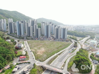 주광덕 남양주시장, 경기동북부 공공의료원 후보지 선정 제안서 전달..'21만 1359명 서명부 전달'