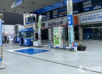 정부, 유류세 인하 연말까지 연장… 휘발유 15%·경유 23% 축소