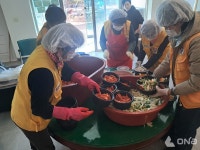 영주시 거북농장과 영주단산봉사회,취약계층에 온정