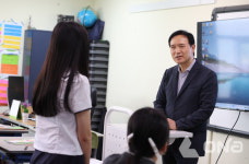 임태희 교육감 안산 지역 경기한국어랭귀지스쿨 등 현장방문