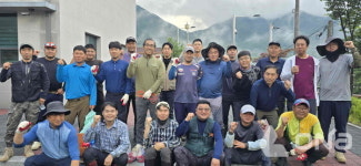 밀양시 산내면 청년회, 도로변 풀베기 실시