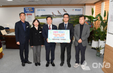 나눔으로 행복한 창녕, 태황의료재단 한성병원, 연말연시 맞아  사랑의 쌀·라면 기탁… 따뜻한 지역사회 만들기 앞장