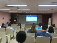 [포토] 동두천시 무한돌봄센터, 송내초등학교 교직원을 대상 위기가구 발굴 홍보