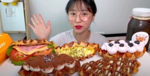 유튜버 코저트 크로플 브랜드 크로앙쥬 먹방 영상 공개