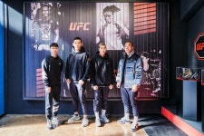 신한코리아 UFC 스포츠, 트렁크쇼(Trunk Show) 도산공원에 첫 오픈
