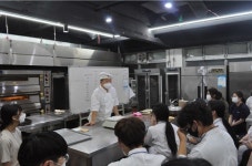 고려직업전문학교 내일배움카드과정 운영, 제과제빵기능사·전기기능사 양성