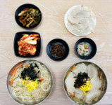 보령시, 섬에서만 맛볼 수 있는 특별한 음식 원산도 고기국수 맛보세요
