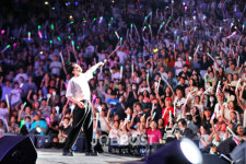 [포토] 2023 레트로 슈퍼콘서트 in 전주, 조성모 자켓을 휘날리며