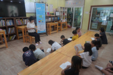 임실군립도서관, 도서관과 함께 책 읽기 사업 성료