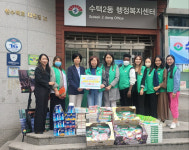 구리시 수택2동, 도서·다과 전달식 개최