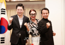 7인의 황후 제작발표회... 배꼽잡는 영화 만들어 볼 것