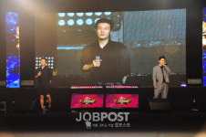 [JP포토]남성듀오 가수 마브(이형민, 이동해), 2024년 제2회 소(牛)맥프리미엄페스티벌 25일 축하공연 횡성군민 열광