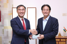 이동환 고양특례시장, 이성호 주 인도 대사 면담