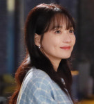 배우 신민아, 대형 산불 피해 복구 위해 5천만 원 기부…