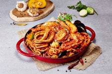 청해신 푸른바다찜탕, 리뉴얼 메뉴 커리해물찜 출시