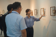 전통 위에 피어난 현대의 정원 - 김길은 작가, 여의도에서 창과  정원 展