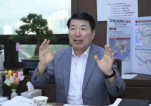 구리시, 한강변 살랑살랑 코스모스의 유혹