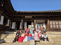 성북구 보문동, 어르신·1인가구 대상 가을 고궁 나들이 진행