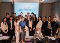 문플러그, 성과 기반 수수료 모델로 중소 제조사 해외 진출 지원