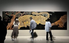 [현장리뷰] MMCA 특별전 《생의 찬미》, 한국미술사 속 채색화 다시 일으켜