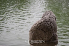 궁궐길라잡이 사진전 《궁궐이 주는 의미: 반영》