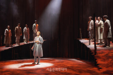 [공연리뷰] 분리된 틈으로 흐르는 희망, 음악극 ＜섬:1933~2019＞