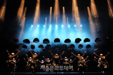 최신 맵핑 기술 입은 윤미라무용단 화첩 –공무도 花, 새로운 무대로 내달 개막