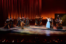 국립오페라단 90인의 대규모 무대…포항에 모차르트 〈마술피리〉 찾아온다