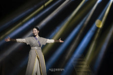 영국에서 펼쳐지는 양반놀음…창작뮤지컬 ＜스웨그에이지 외쳐, 조선!＞ 웨스트엔드 공연