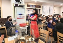 클래식 앙상블 패스브레이킹, 자영업자 살리기 김치찌개 콘서트 열어