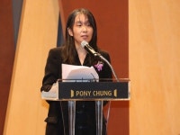 샘터출판인쇄사 | 샘터 출판사, 한강 작가 과거 에세이 공개 중단…"작가 요청 따른 것"