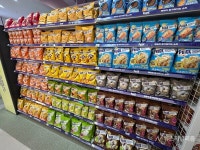 편의점 경쟁, 이제 디저트로…CU 성수 디저트파크 [현장]